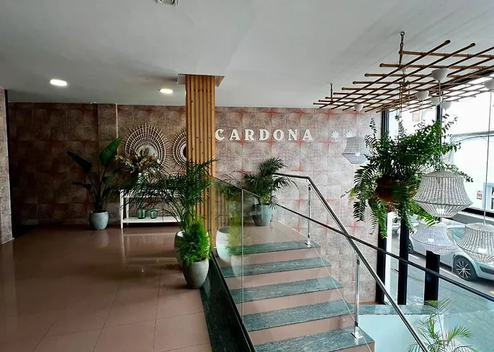 Hostal Residencia Cardona